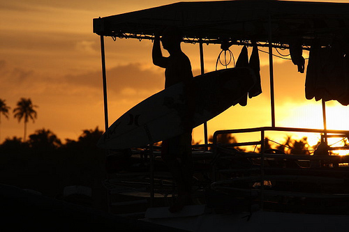 Aileota_Surf_Charter