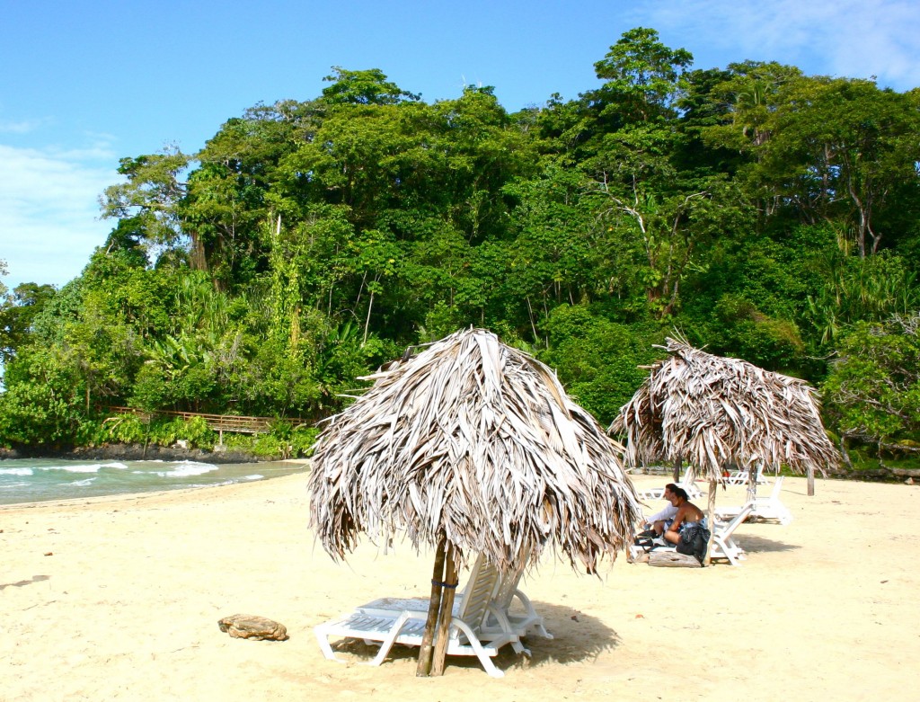 Red_Frog_Beach