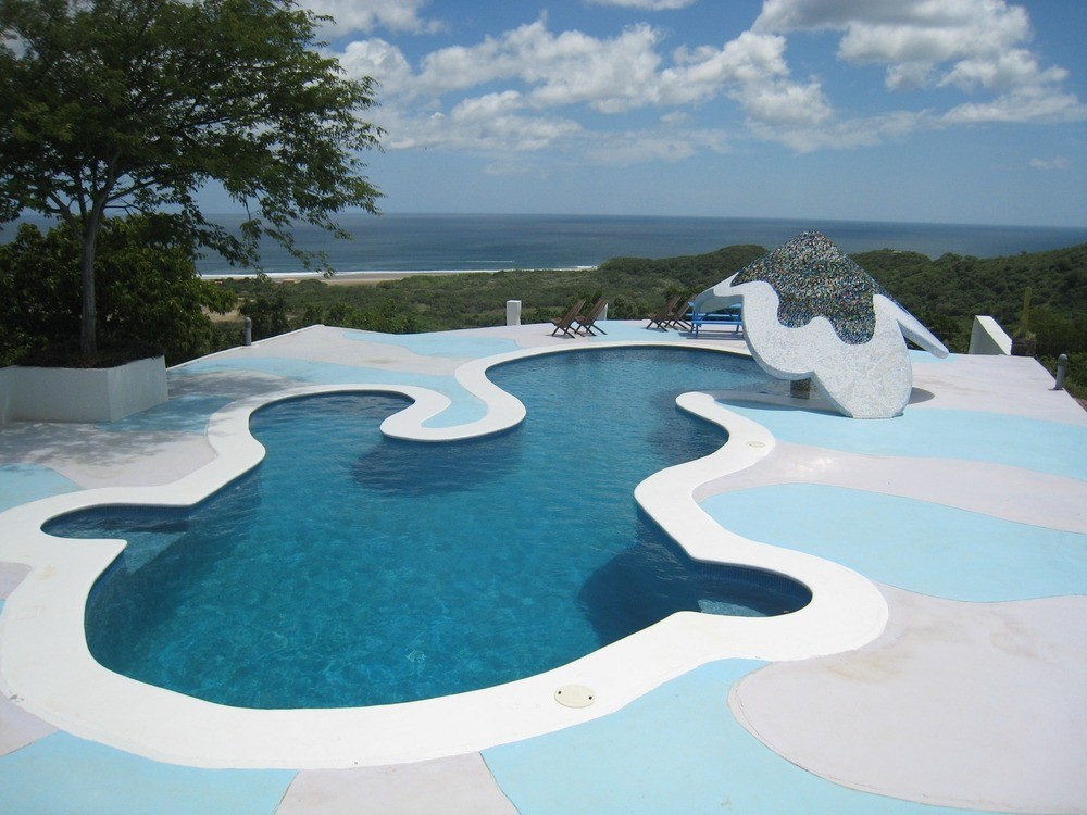 Two Brother Surf Resort - Pool, Property, Common area