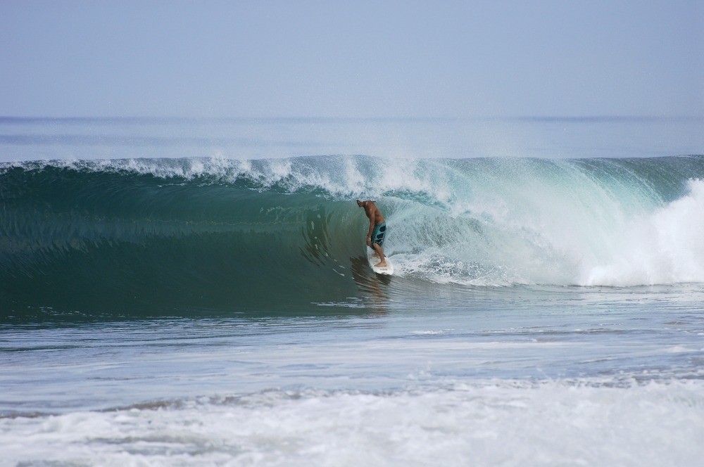 Ecuador Surf Tours