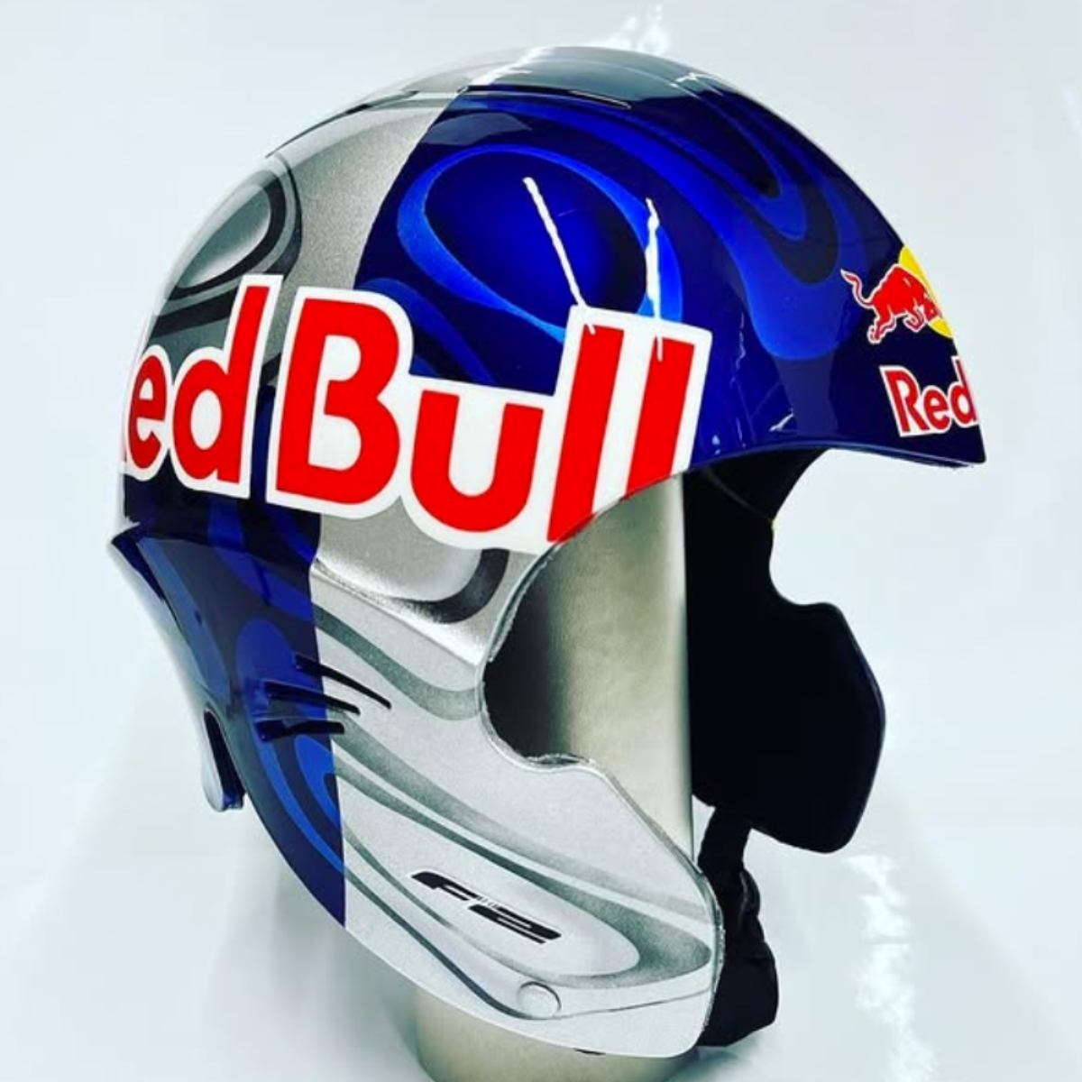 simba-helmet Darren Handley, DHD Surfboards
